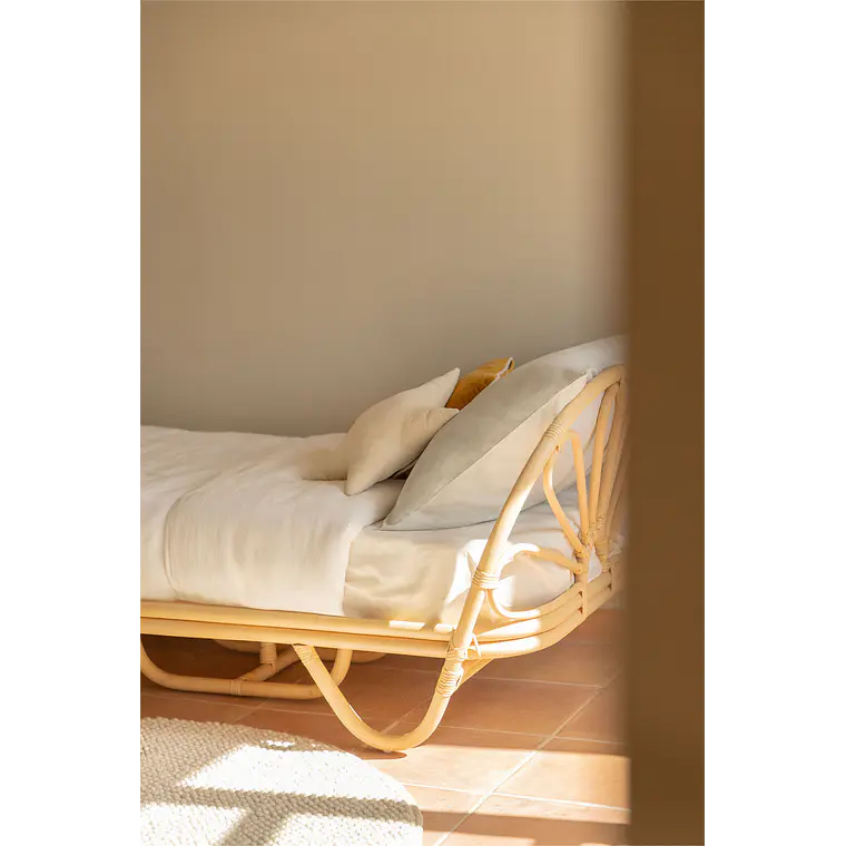 Nerina · Cama infantil de ratán con colchón 3