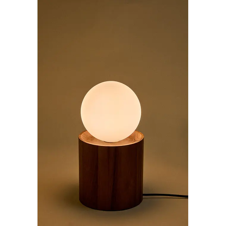 Lámpara de mesa con base cilíndrica en madera de acacia 4
