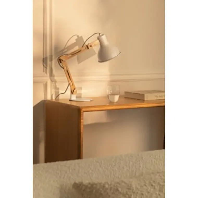 Lámpara de mesa en madera y hierro 12