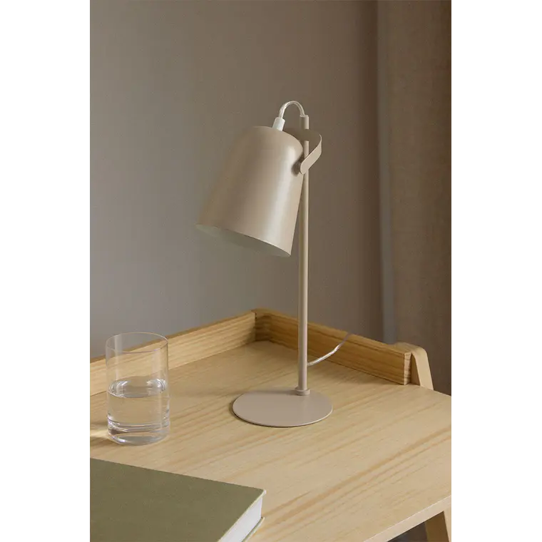 Lámpara de mesa 1