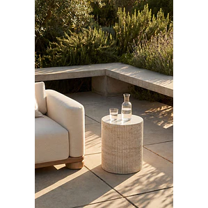 Mesa auxiliar para jardín redonda Ø40 cm en cemento look travertino Morina