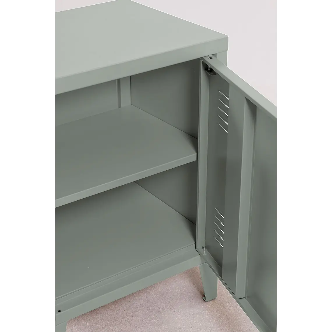Mesa auxiliar taquilla en acero 6
