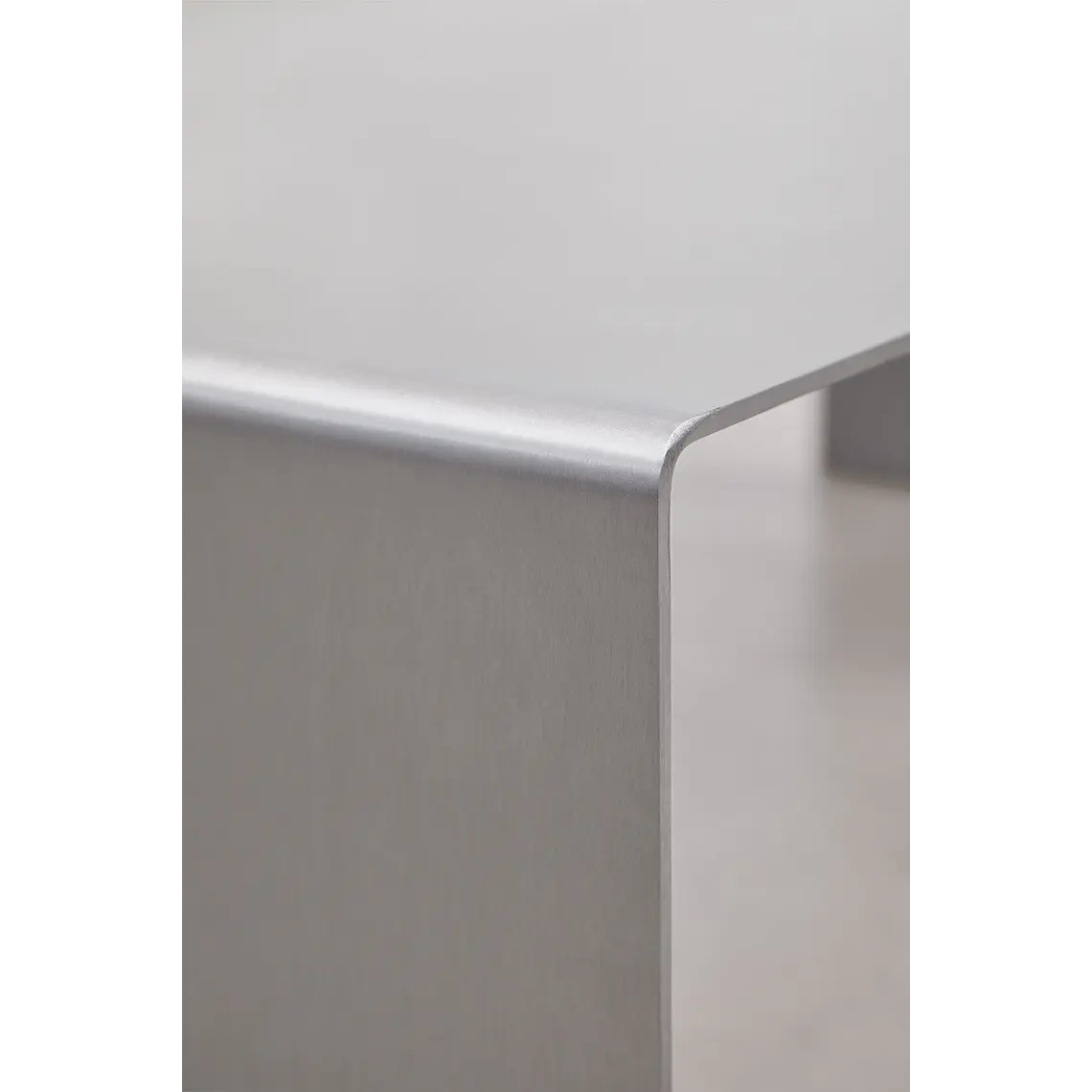 Enaeris · Mesa de centro en metal de 110 cm 6