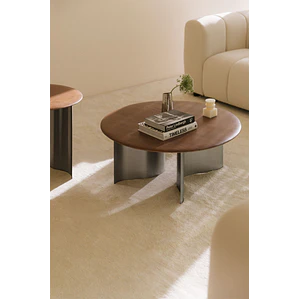 Lumarin · Mesa de centro en acabado madera