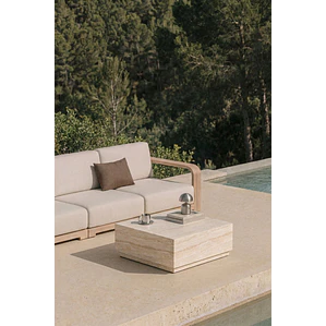 Mesa de centro para jardín cuadrada 80x80 cm en cemento look travertino Sarina