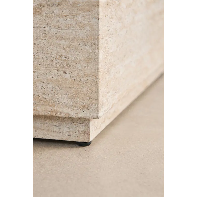 Mesa de centro para jardín cuadrada 80x80 cm en cemento look travertino Sarina 2