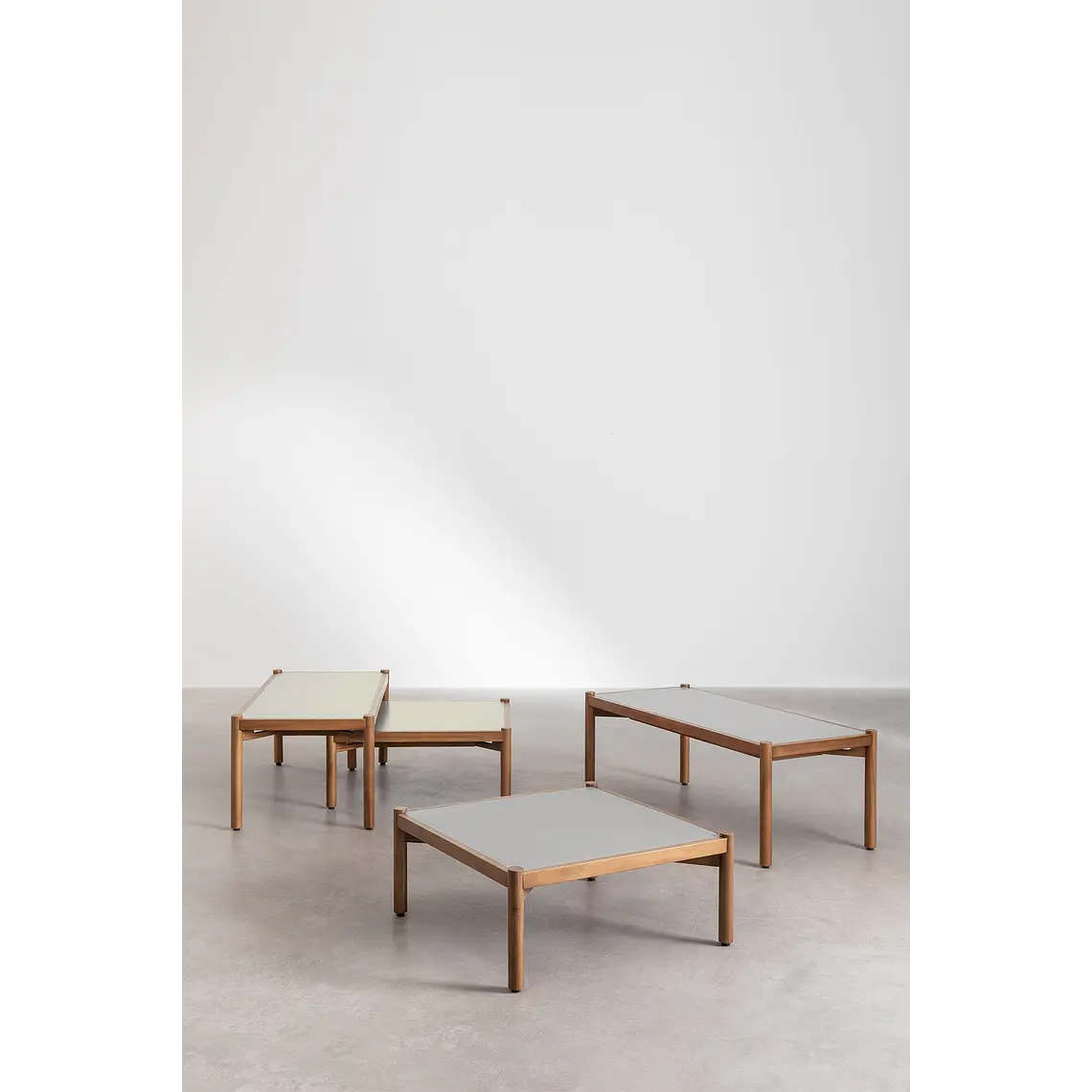 Mesa de centro para jardín en cemento y madera de acacia Damia 6