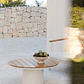 Mesa de centro para jardín redonda Ø90 cm en madera de teca y aluminio Varena - Miniatura 1