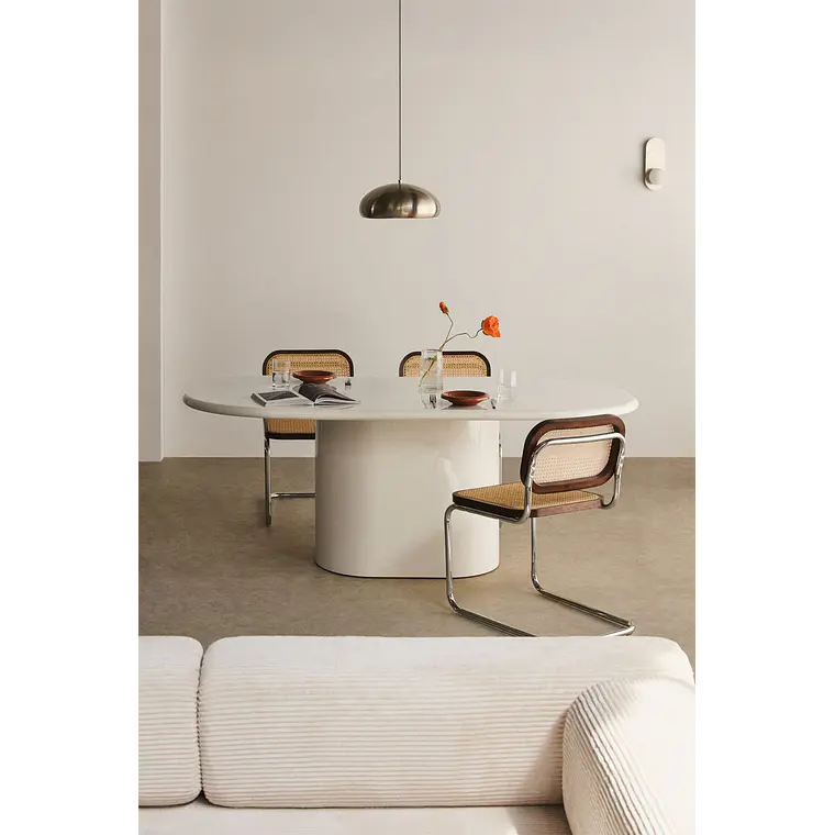 Mesa de comedor ovalada 200x105 cm en MDF 1