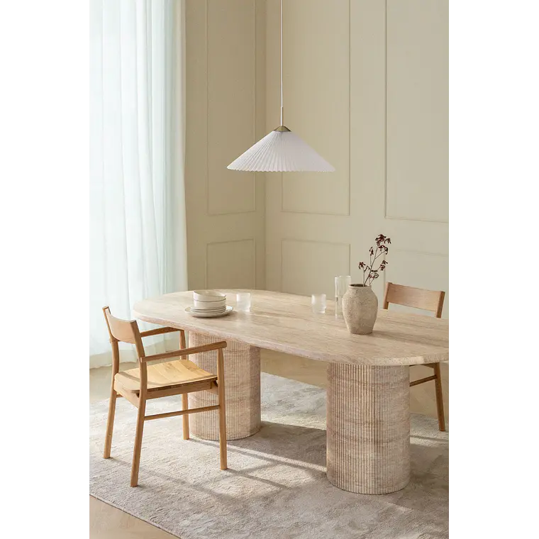Mesa de comedor ovalada 220x100 cm en cemento look travertino 1