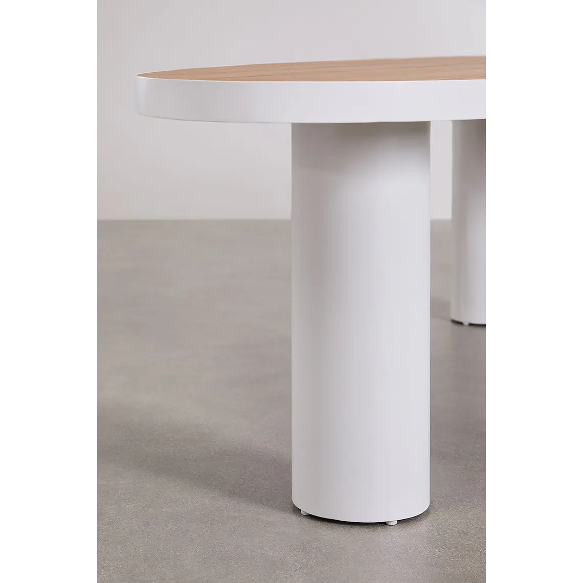 Mesa de jardín ovalada 260x110 cm en aluminio y madera de teca Solena 5