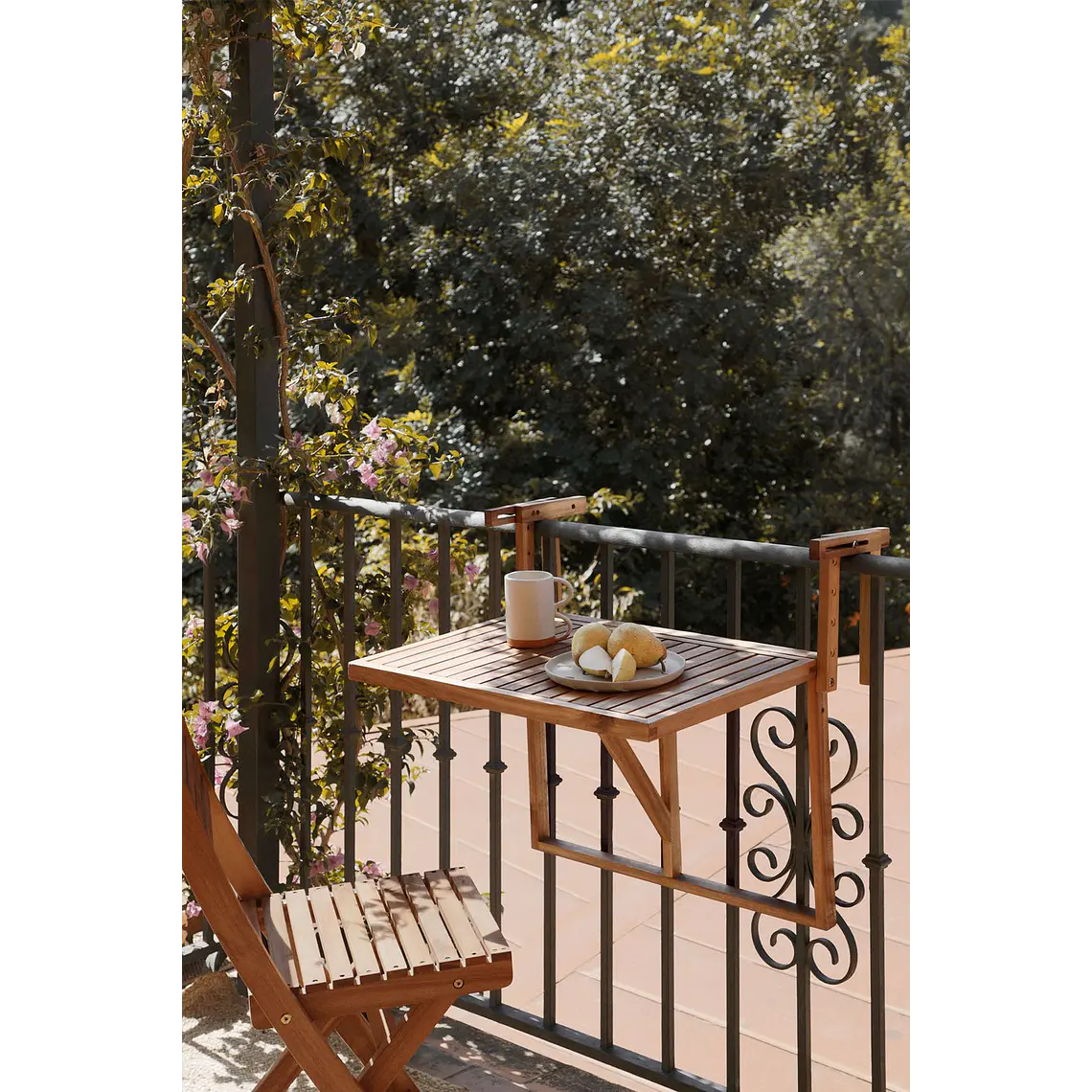 Mesa de jardín rectangular 65x60 cm colgante y plegable en madera de acacia Brania 2