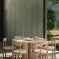 Mesa de jardín redonda Ø120 cm en cemento look travertino Melina - Miniatura 1