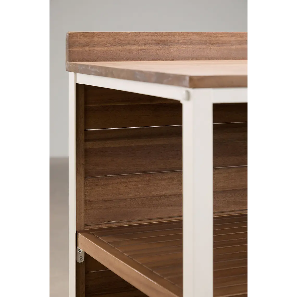 Módulo de almacenaje con estantes para cocina modular de exterior en madera de acacia y aluminio Arenira 7