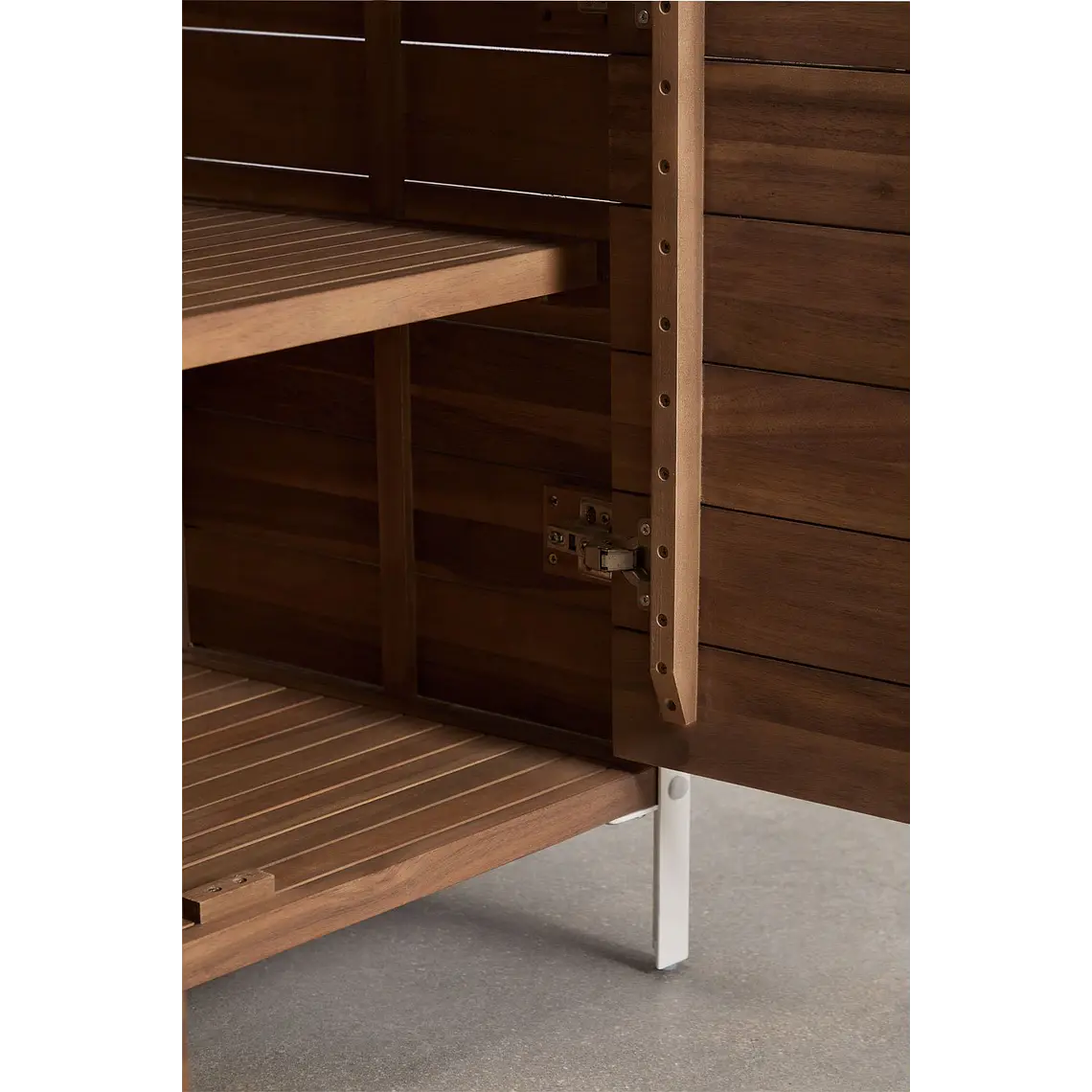 Módulo de almacenaje para cocina modular de exterior en madera de acacia y aluminio Alvina 10