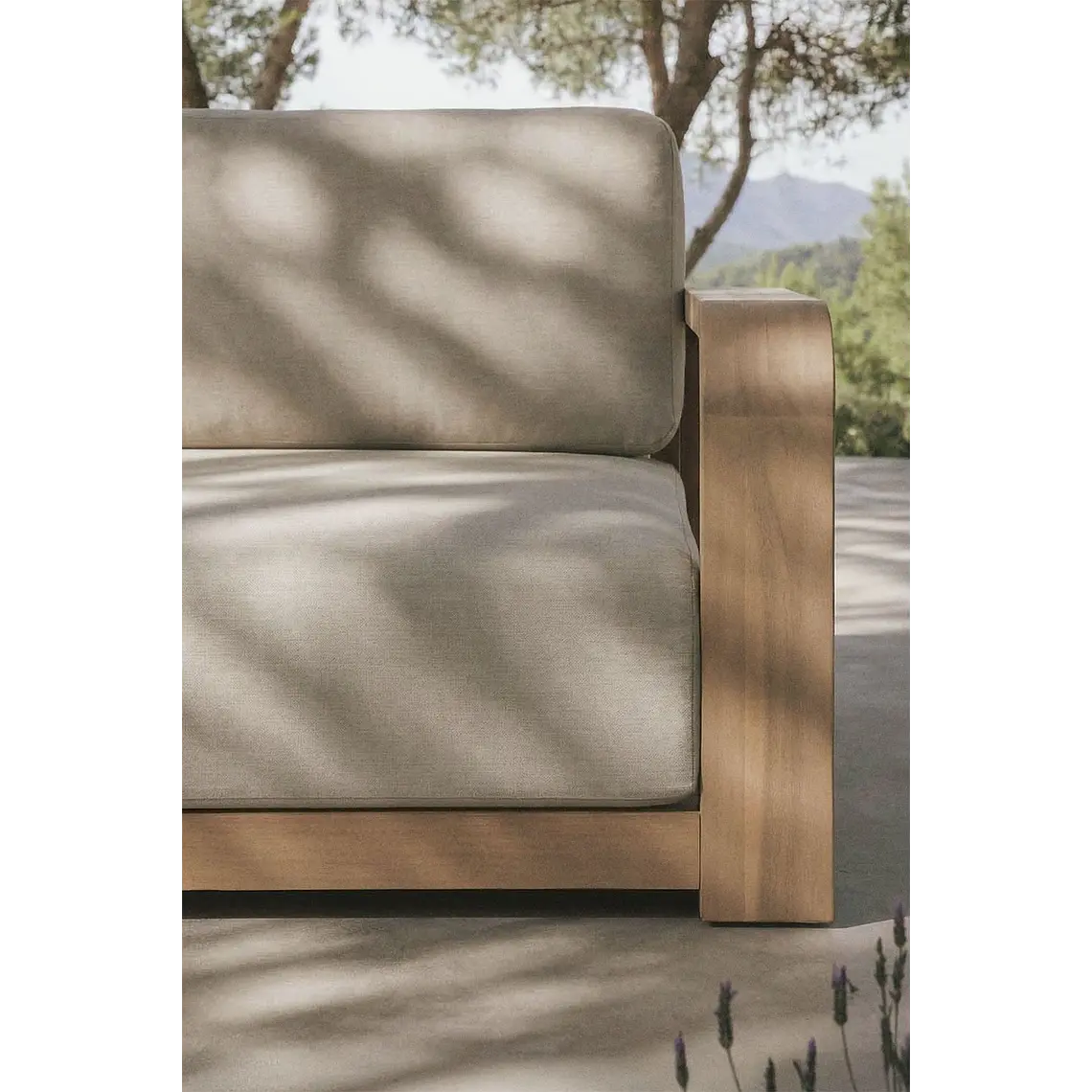Módulo esquinero derecho para sofá modular de jardín en madera de acacia Zenova 3