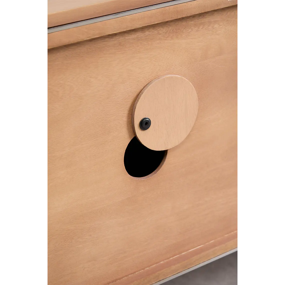 Onasel · Mueble de TV en acabado madera de 160 cm 9