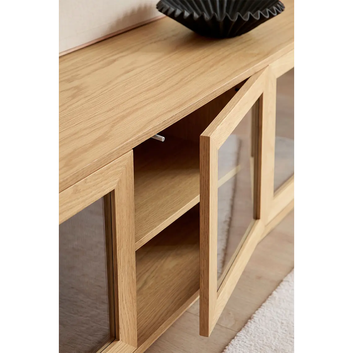 Solira · Mueble de TV en acabado madera de 180 cm 2
