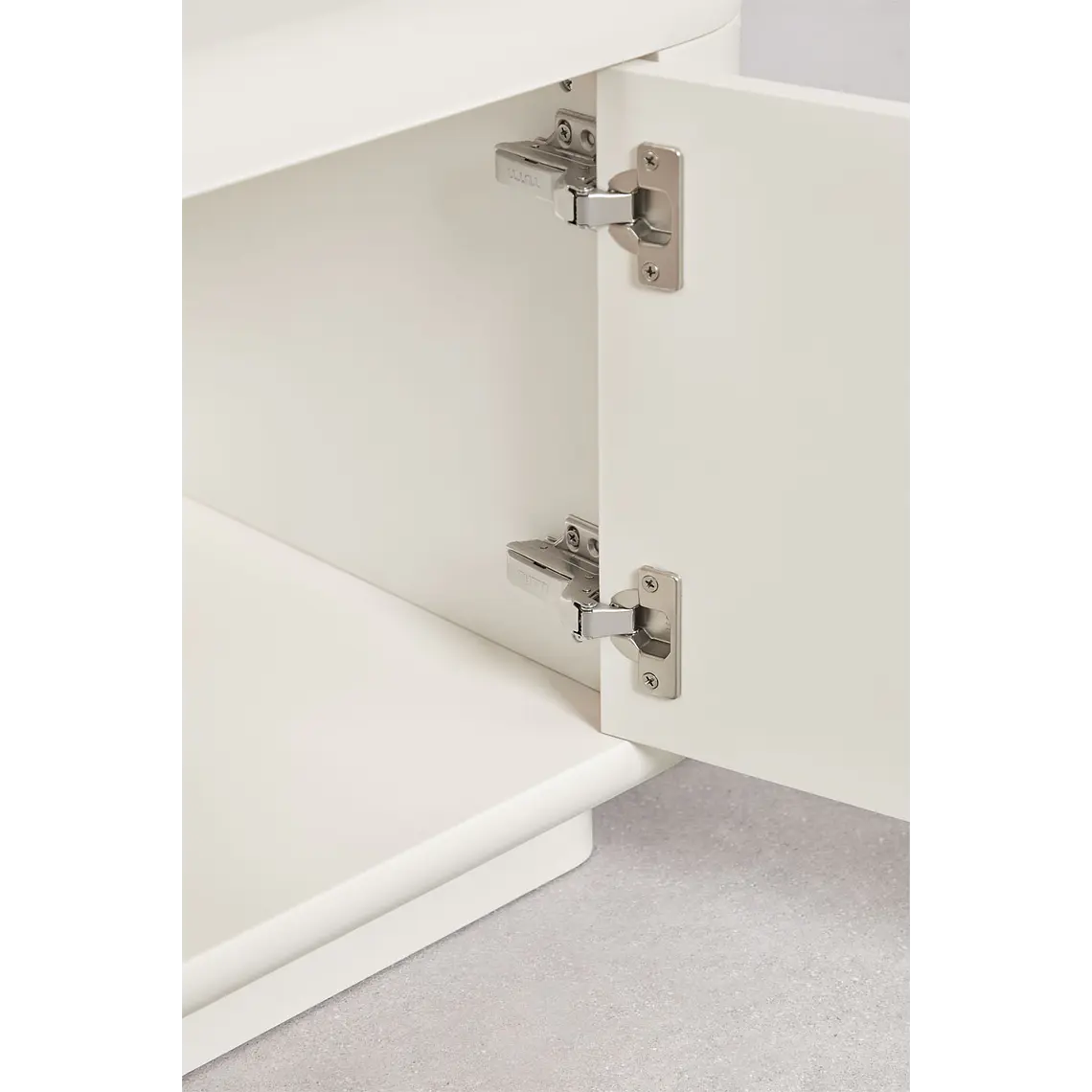 Verin · Mueble de TV en acabado madera de 160 cm 8