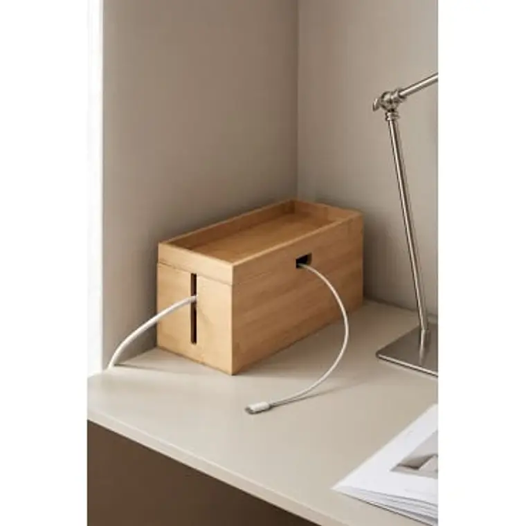 Organizador de cables en bambú 10
