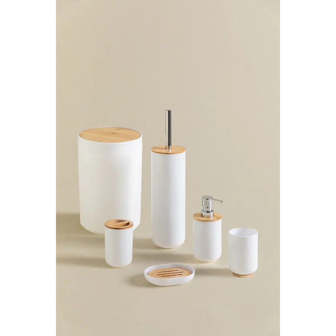 Papelera con tapa 7