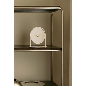 Reloj de mesa en hierro Mero