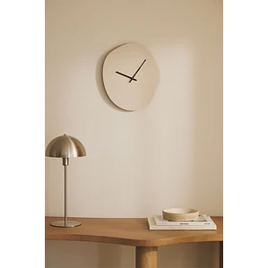 Reloj de pared en MDF