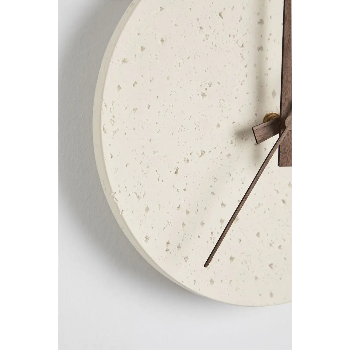 Reloj de pared Ø25 en cemento Orel 5