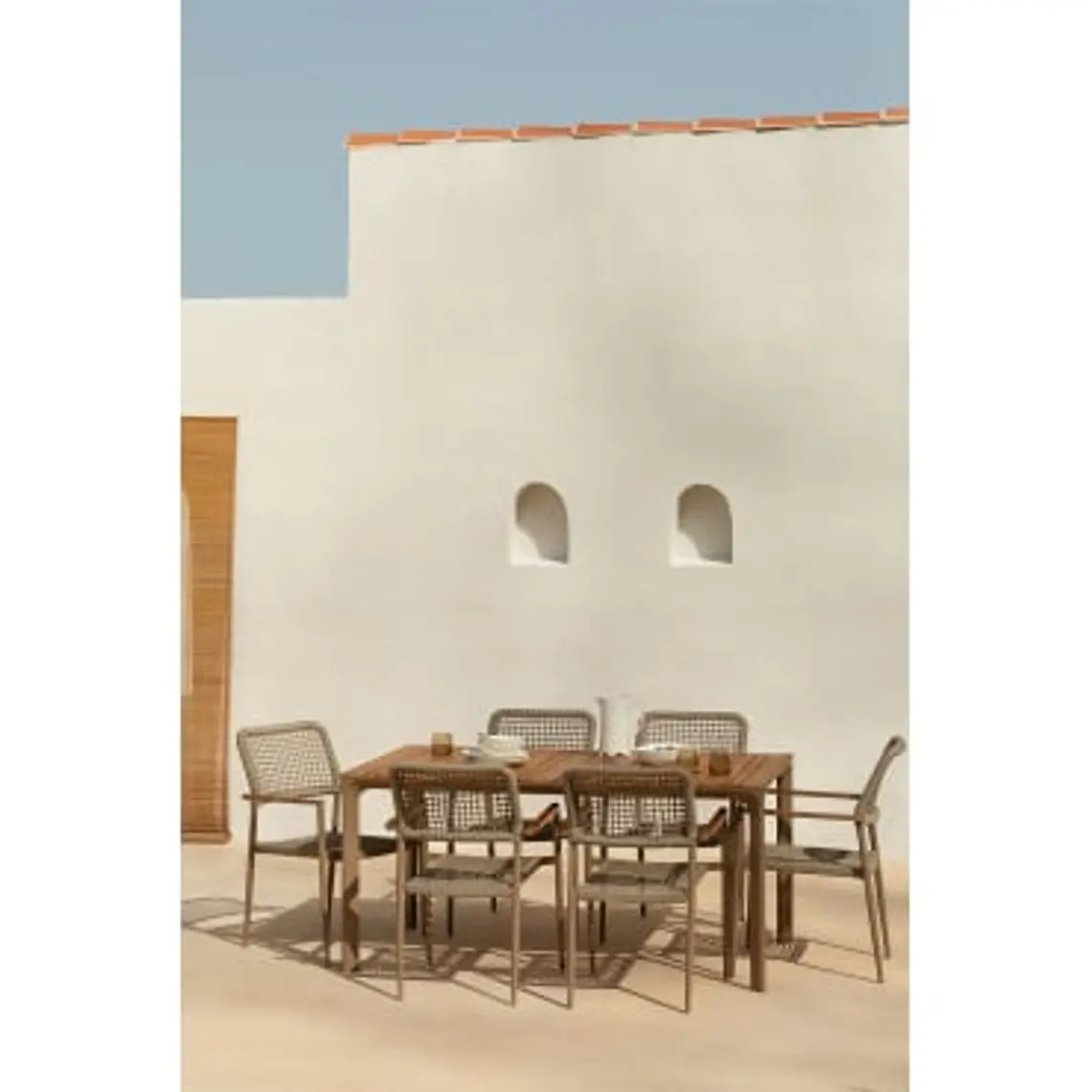 Set de mesa rectangular 160x90 cm en aluminio y madera de teca y 6 sillas apilables en aluminio y cuerda trenzada Elania 12