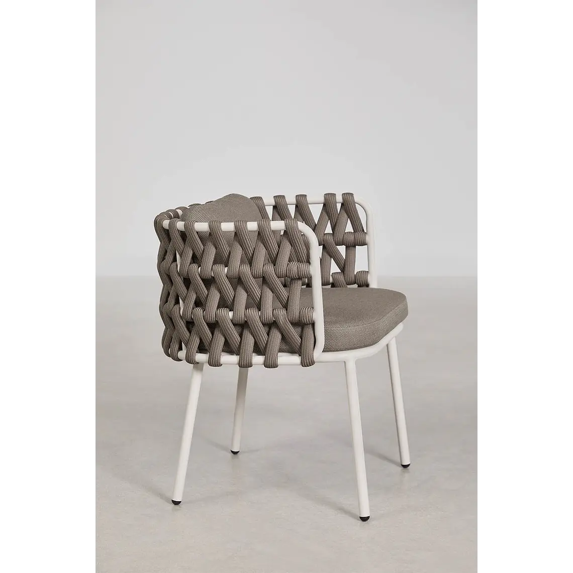 Set de mesa redonda Ø120 cm en cemento Eloria y 6 sillas de jardín en aluminio y cuerda trenzada Damina 8