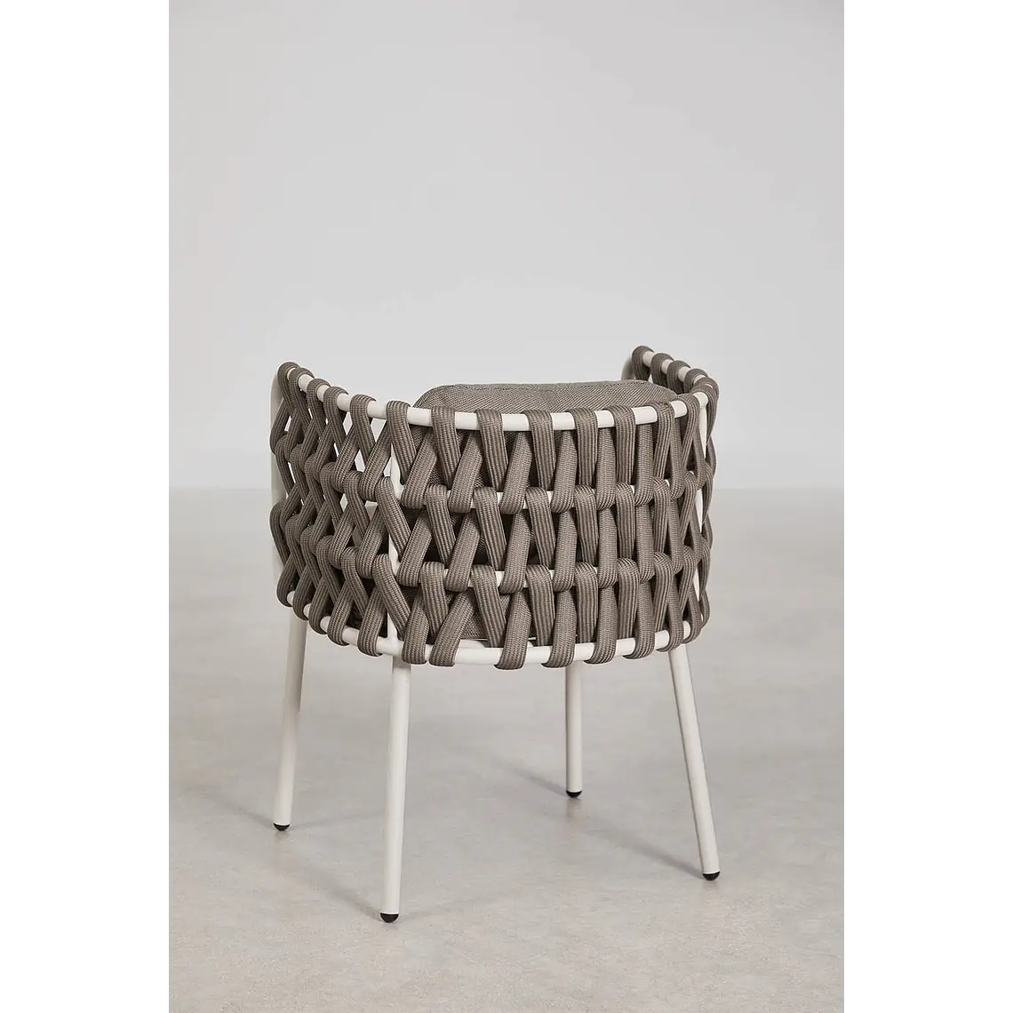 Set de mesa redonda Ø120 cm en cemento Eloria y 6 sillas de jardín en aluminio y cuerda trenzada Damina 9