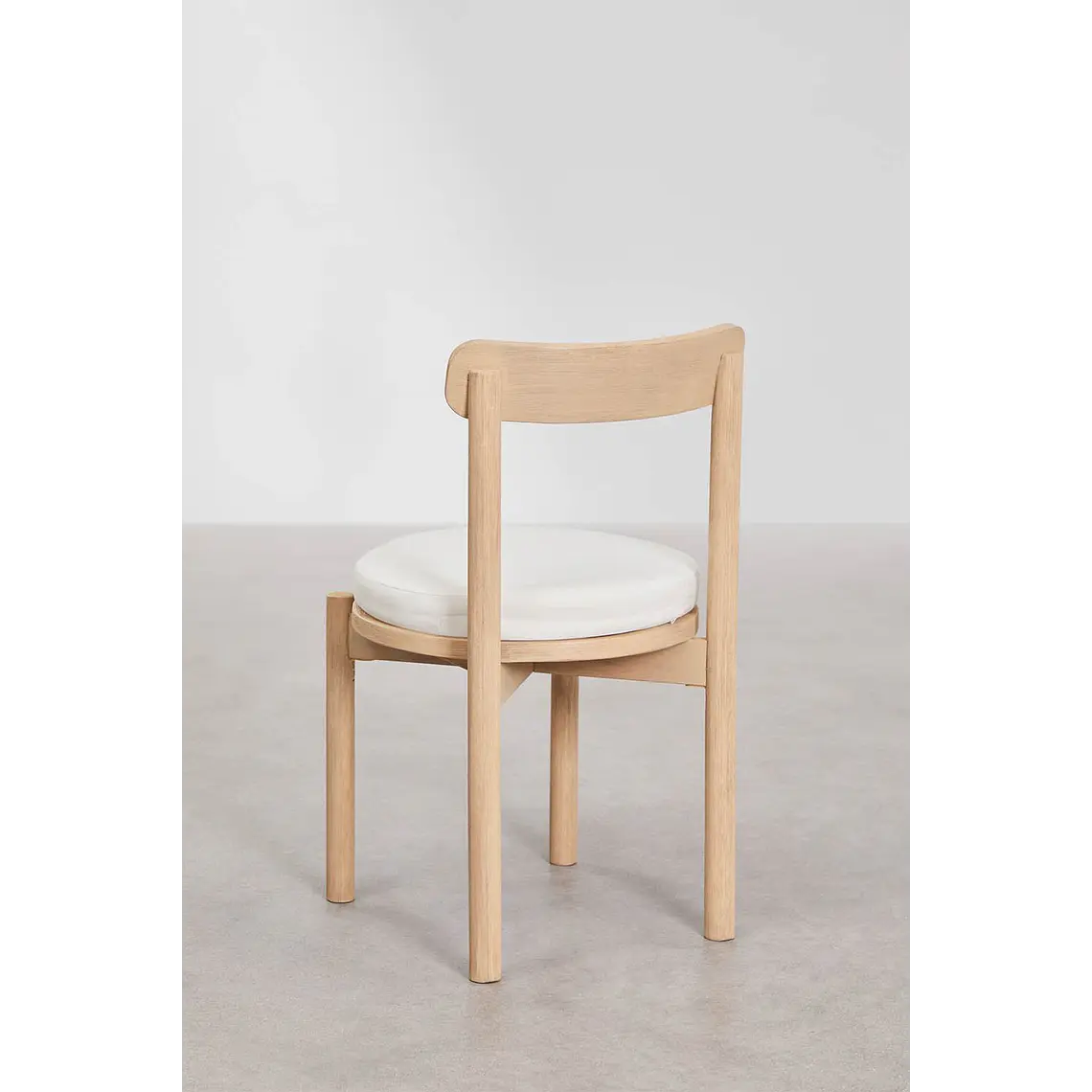 Set de mesa redonda Ø150 cm en cemento Numira y 8 sillas de jardín en madera de acacia Benira 9