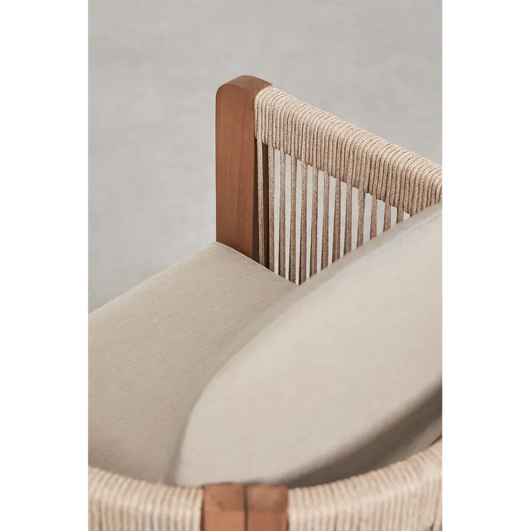 Silla de jardín con reposabrazos en madera de acacia y cuerda trenzada Melora 7