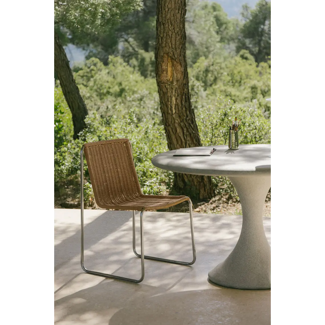 Silla de jardín en acero inoxidable y ratán sintético Erenira 1