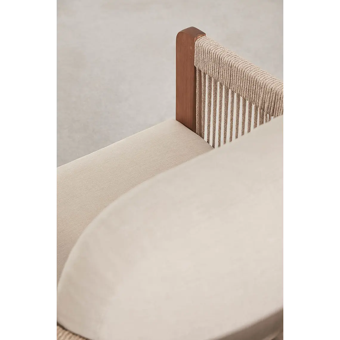 Sillón de jardín en madera de acacia y cuerda trenzada Calora 8