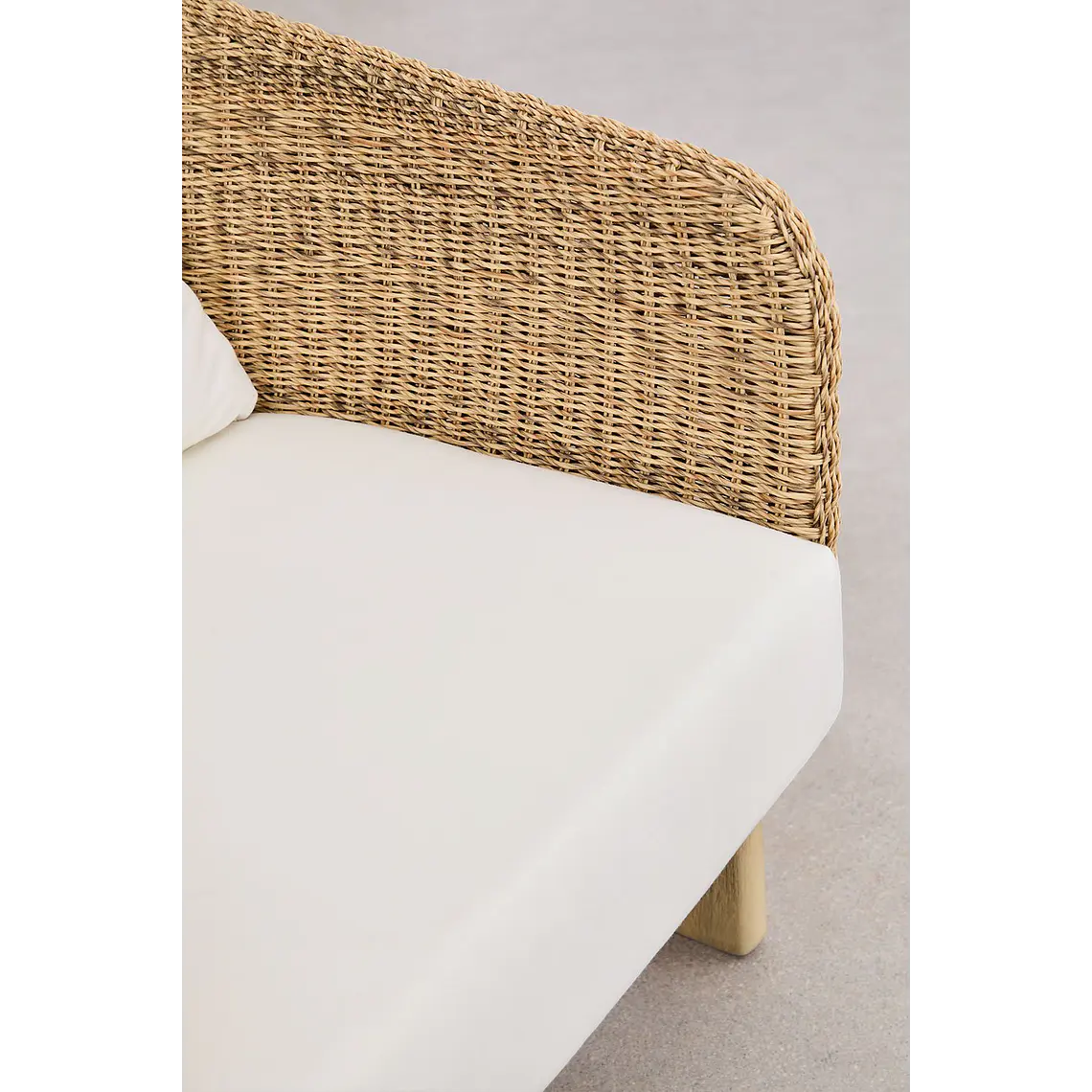 Sillón de jardín en madera de acacia y ratán sintético Jorena 8