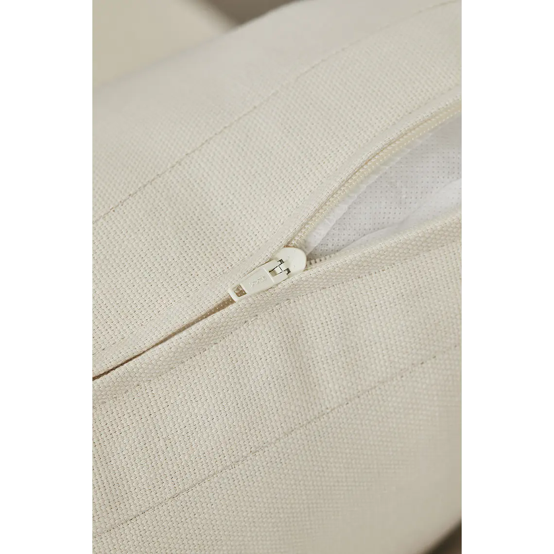 Sersel · Sillón tapizado de 160 cm 7