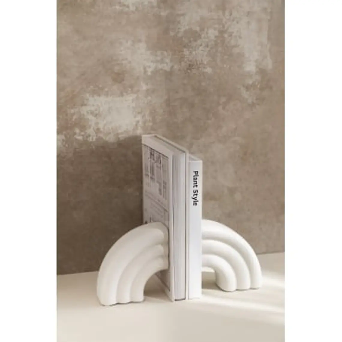 Sujetalibros en cemento 9