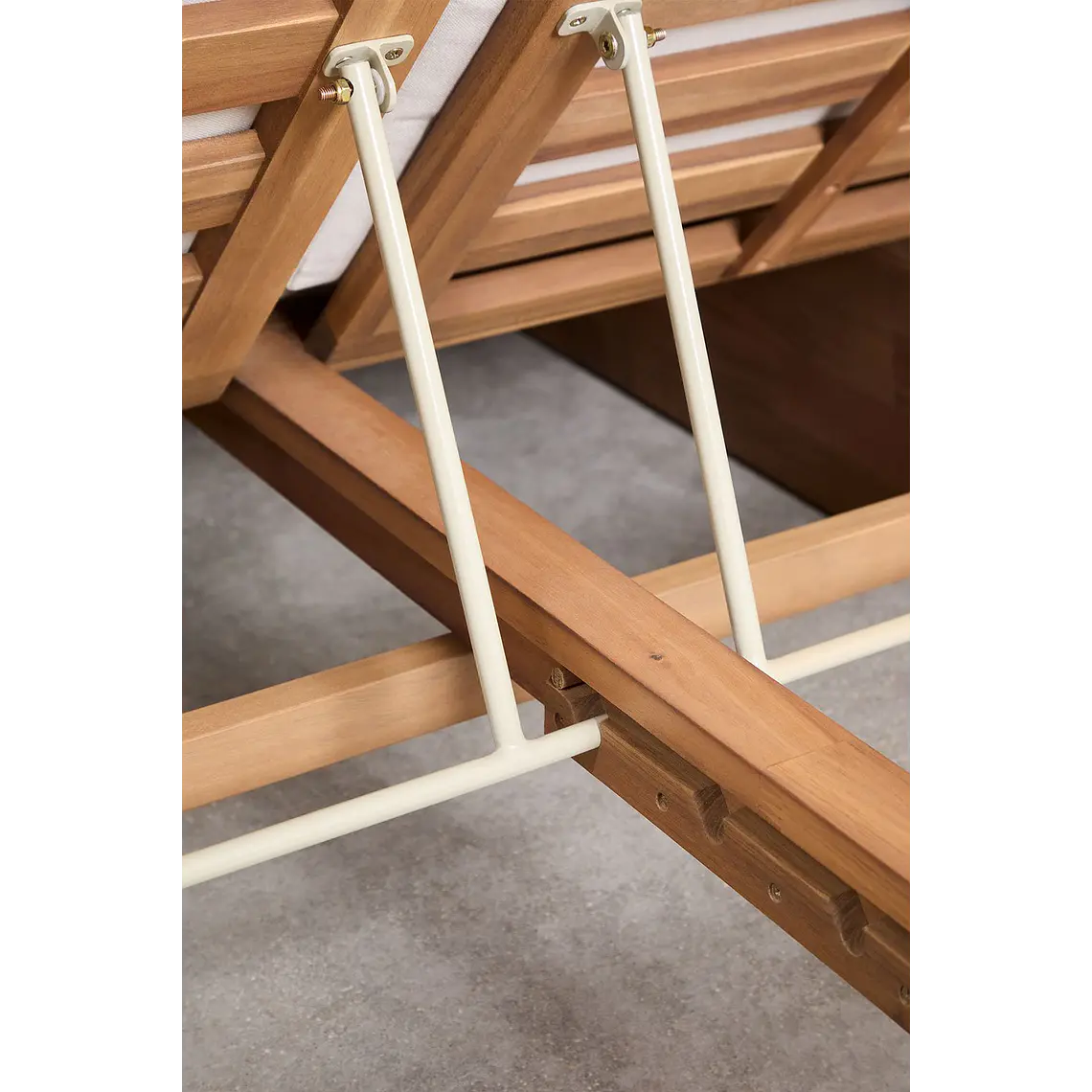 Tumbona doble reclinable en madera de acacia con cojín Calena 10