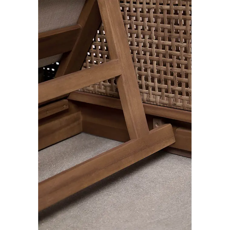 Tumbona en madera de acacia Halora 10