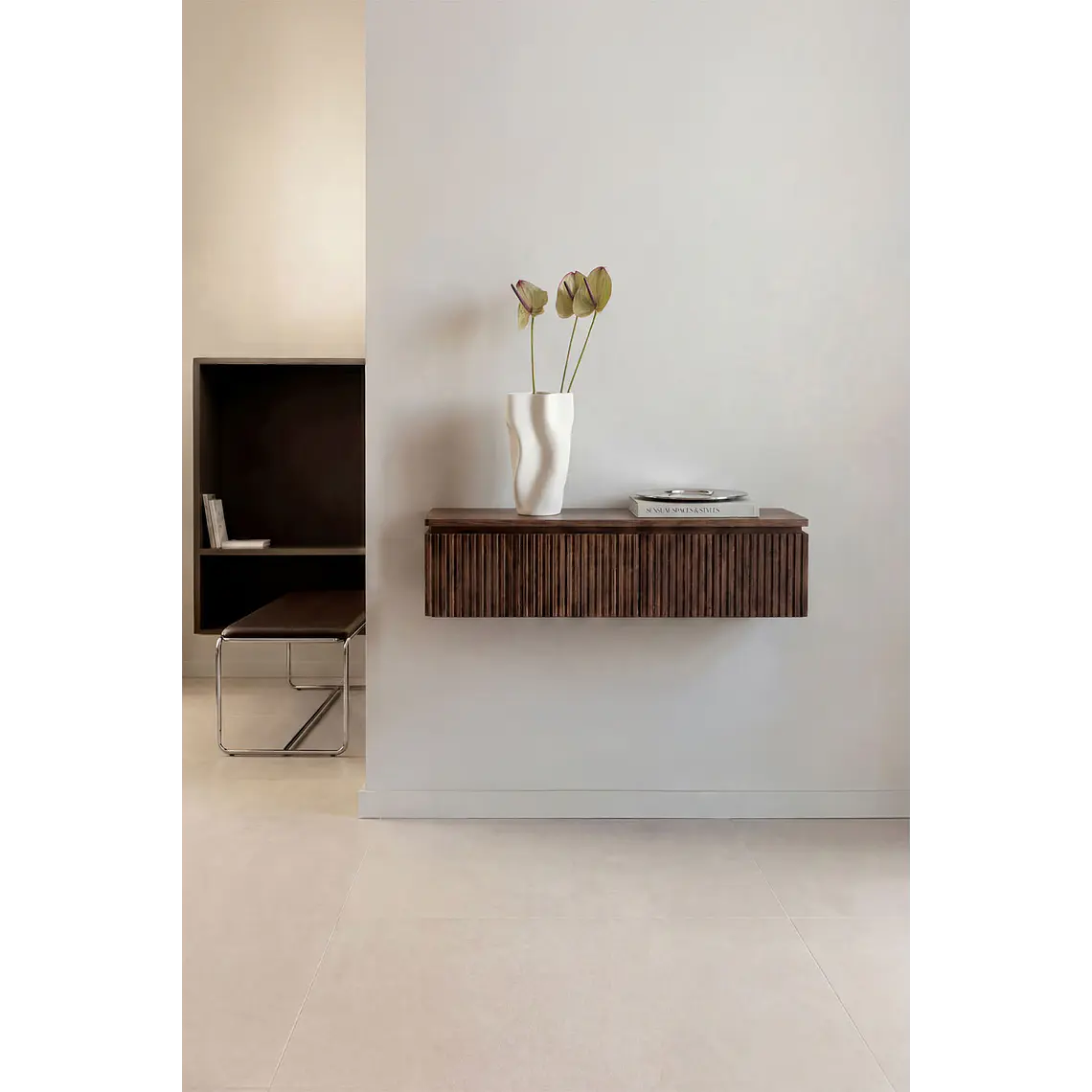 Maara · Arrimo en acabado madera de 80 cm 1