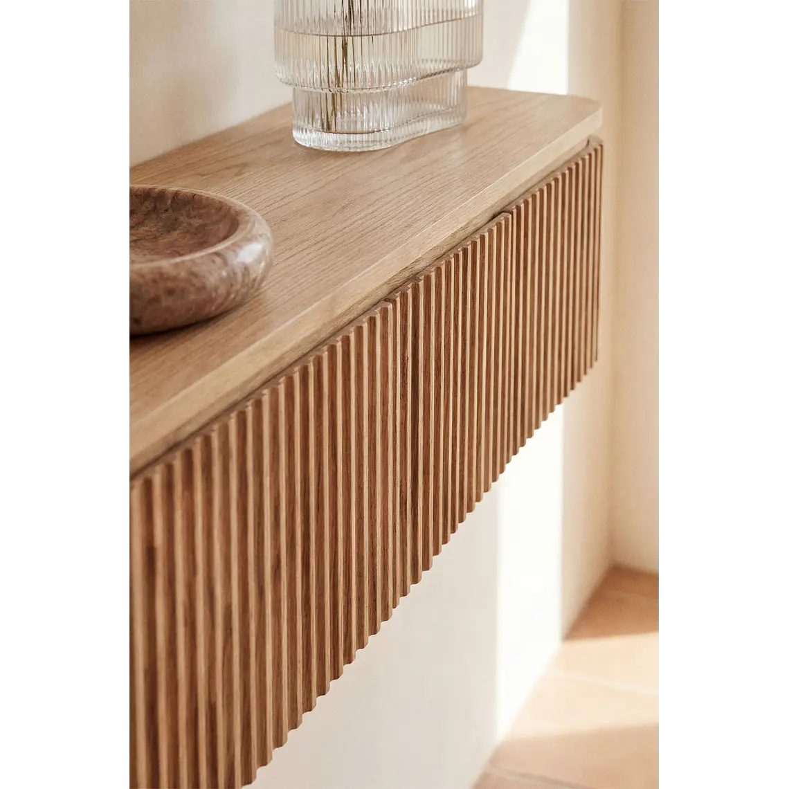 Maara · Arrimo en acabado madera de 80 cm 12