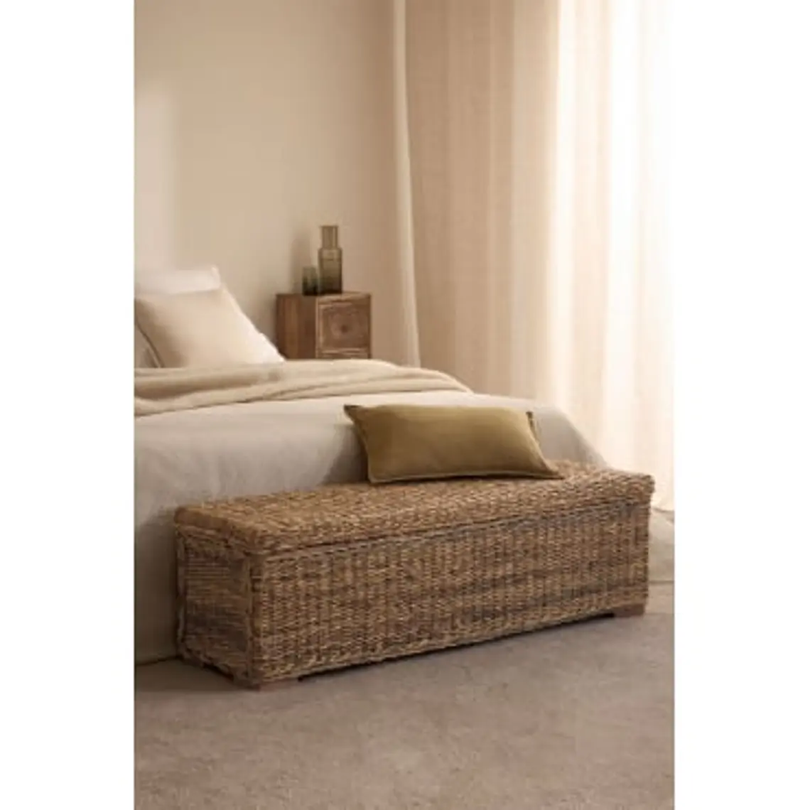 Banca de dormitorio Calia en madera 10