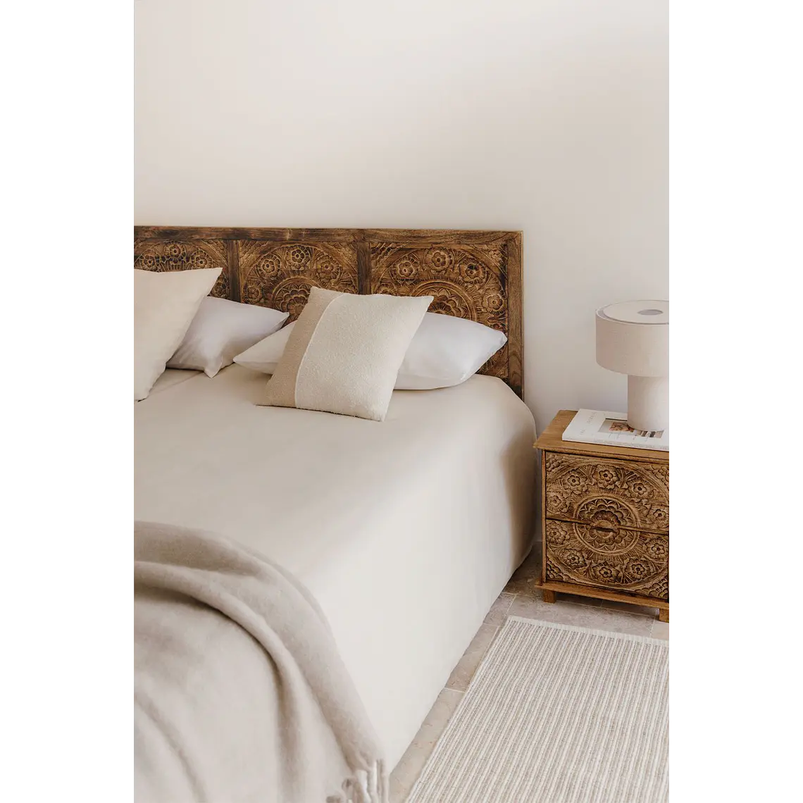 Cabecero Velin 150 cm en madera de mango 2