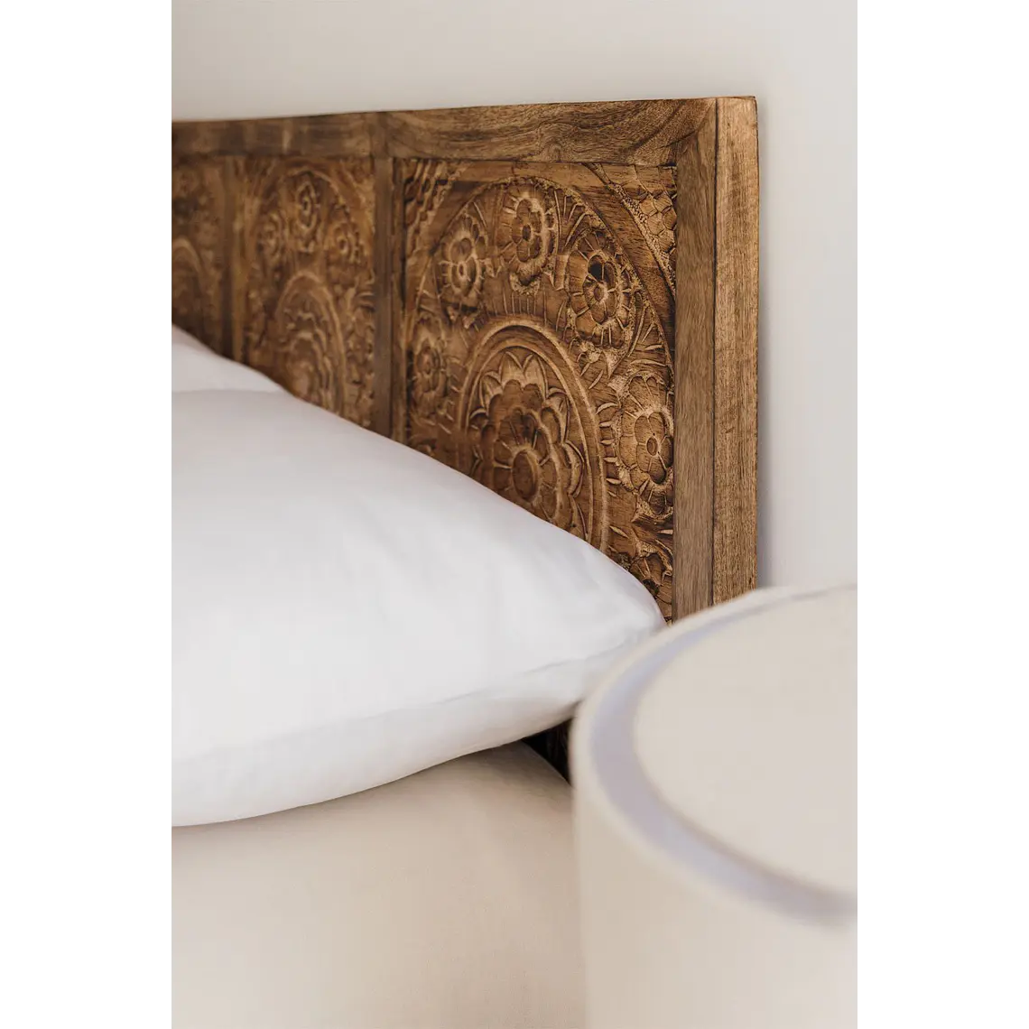 Cabecero Velin 150 cm en madera de mango 3