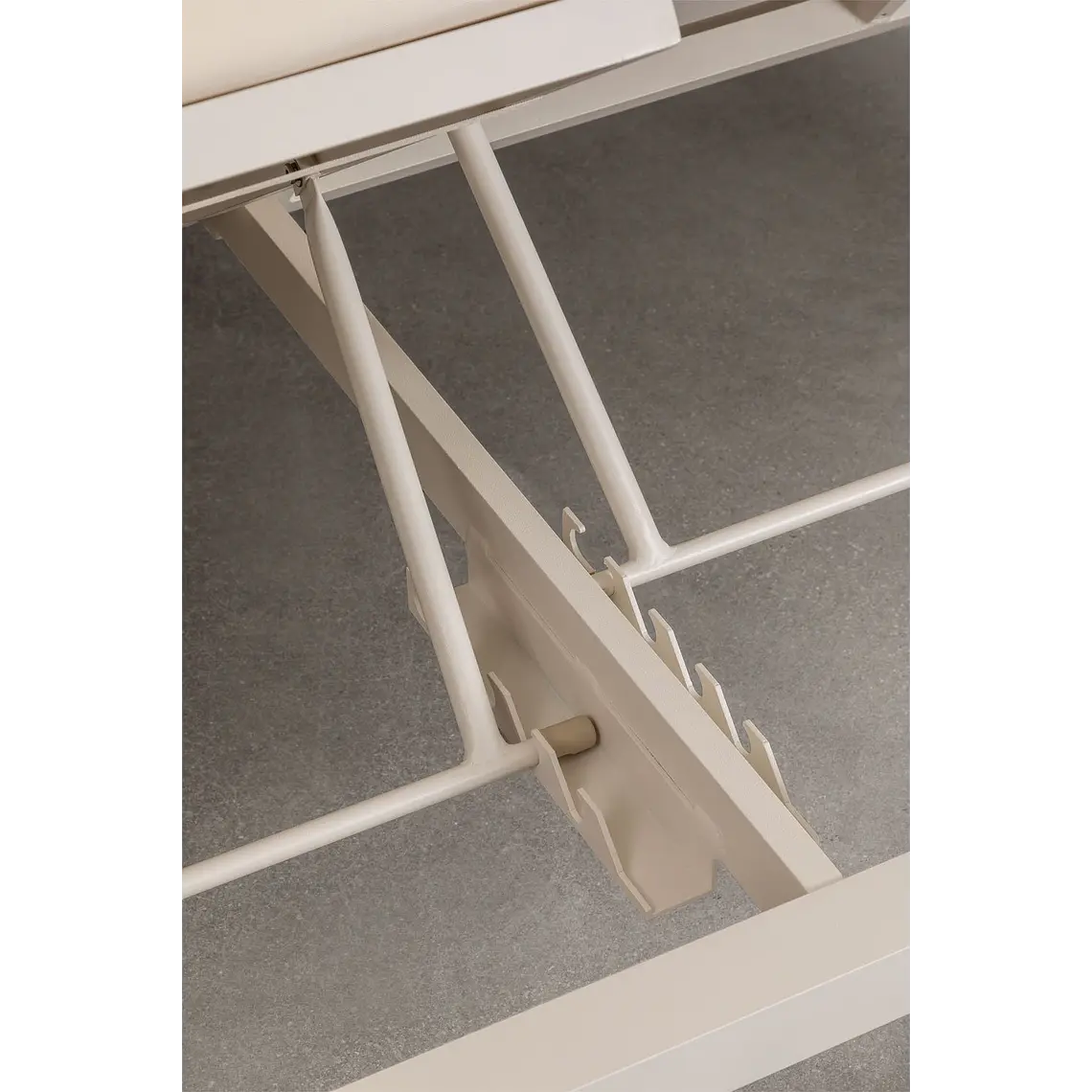 Cama balinesa reclinable en aluminio y tela Savia 9