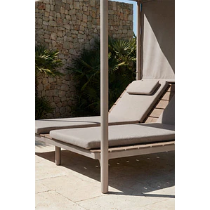 Cama balinesa reclinable en madera de acacia y acero Erenova