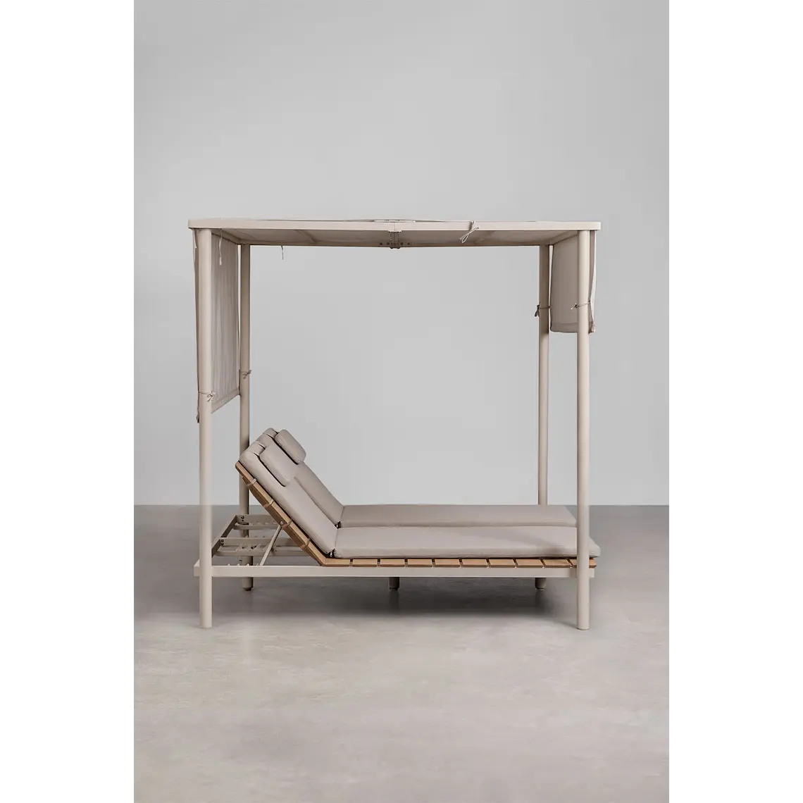 Cama balinesa reclinable en madera de acacia y acero Erenova 5