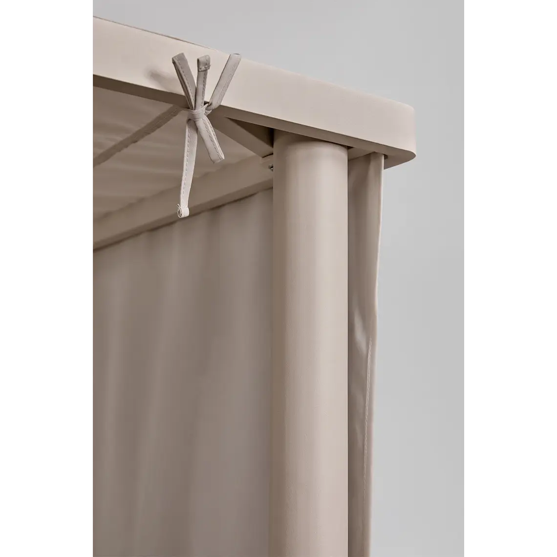 Cama balinesa reclinable en madera de acacia y acero Erenova 10