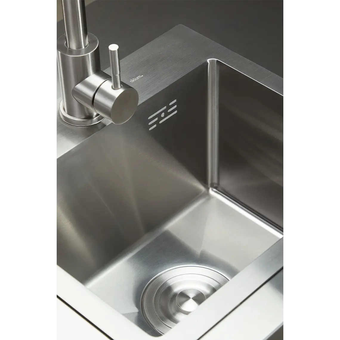 Cocina modular de exterior de 2 piezas con fregadero y almacenaje en acero Ravina 7